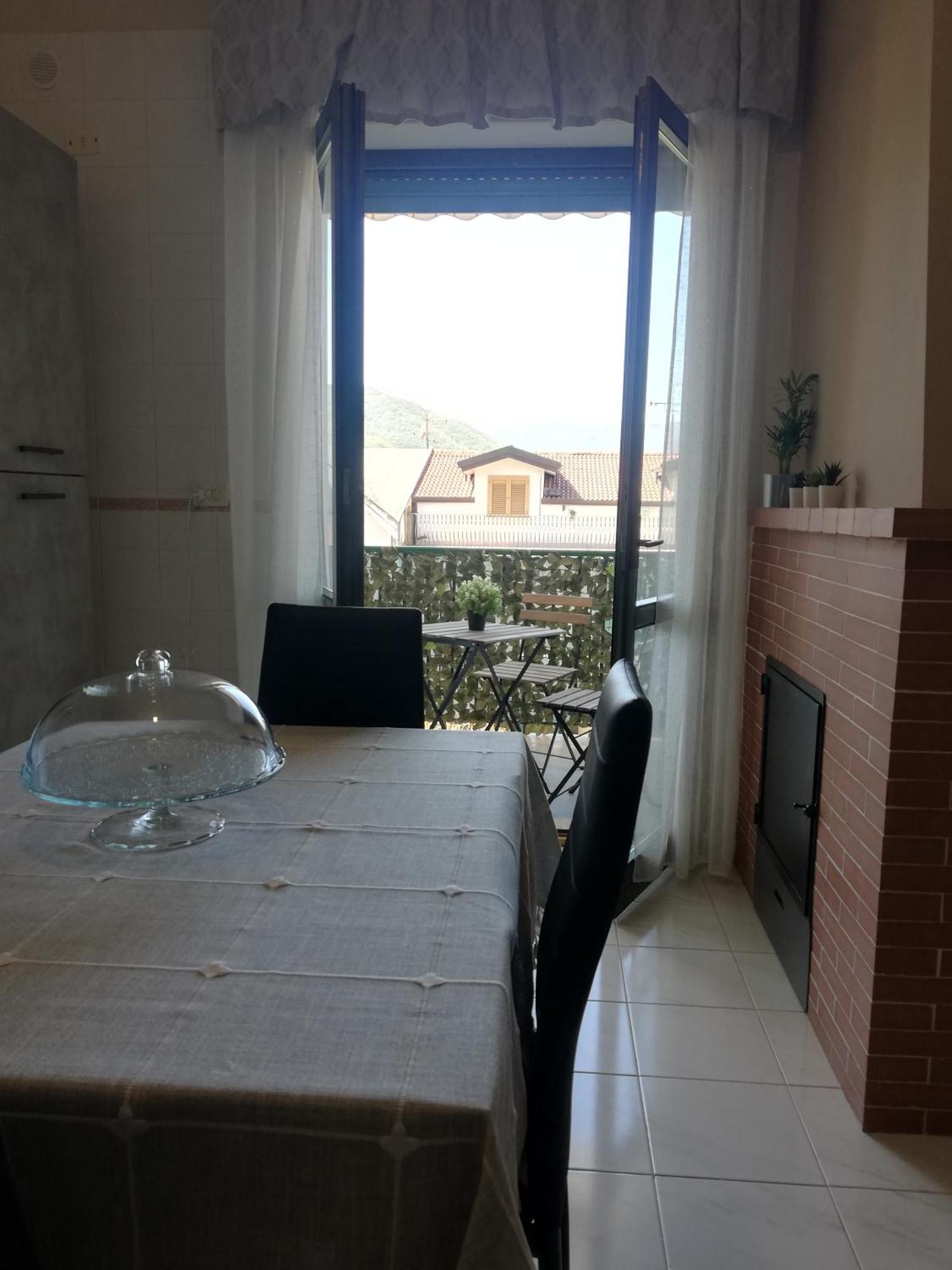 Aria Di Montagna - Casa Vacanze Laviano Exterior photo